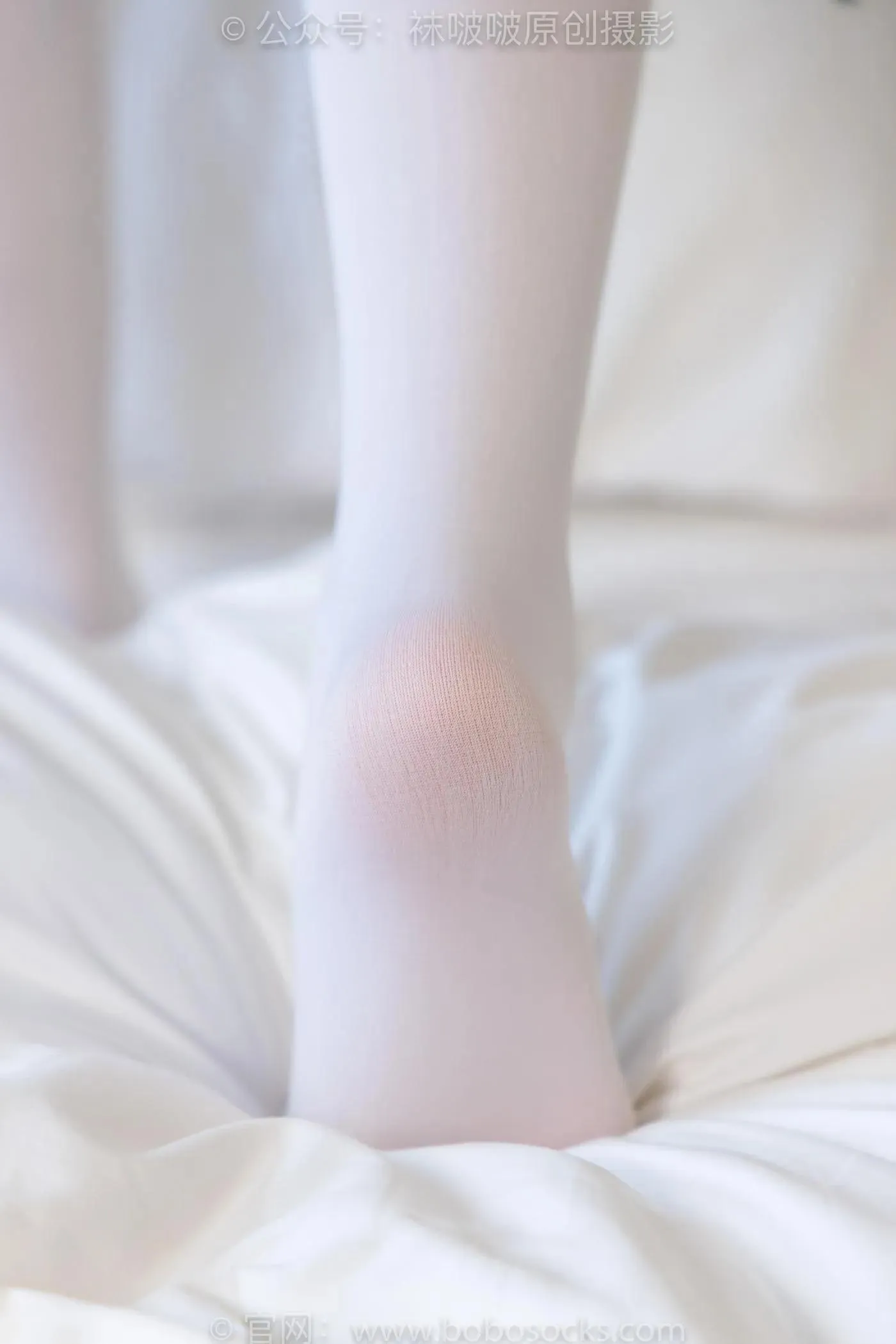 [BoBoSocks袜啵啵]NO.160 小淳-匡威板鞋、黑皮鞋、短肉丝、白丝小腿袜 [140P]插图9